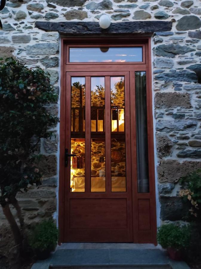 πέτροκτιστο σπίτι. Stone House Karystos (Evia)