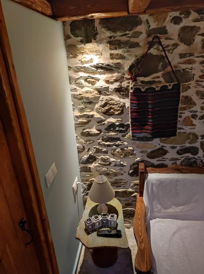 Holiday home πέτροκτιστο σπίτι. Stone House Karystos (Evia)